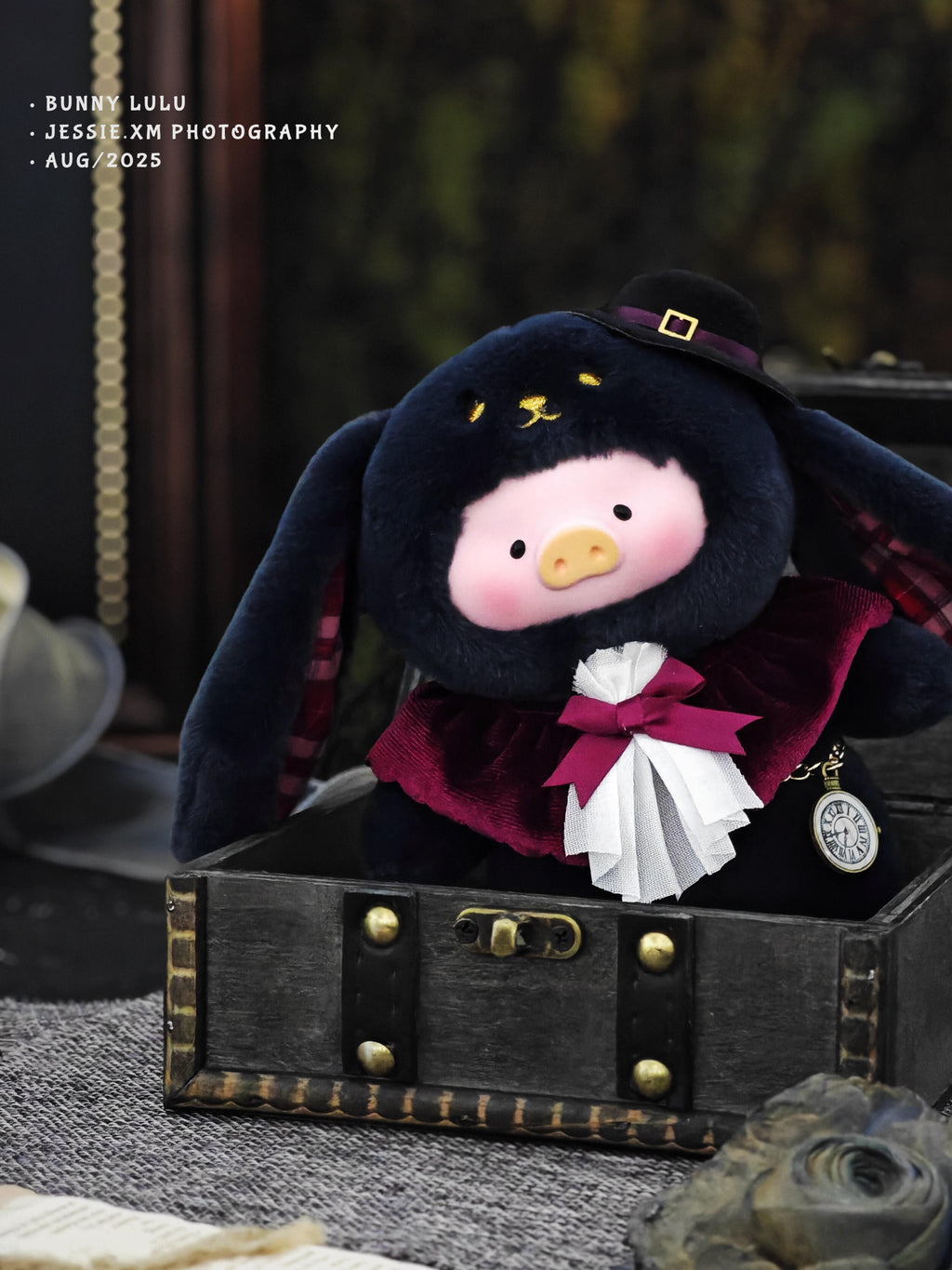 LULU THE PIGGY Magician Bunny Plush Keychain Confirmed Box