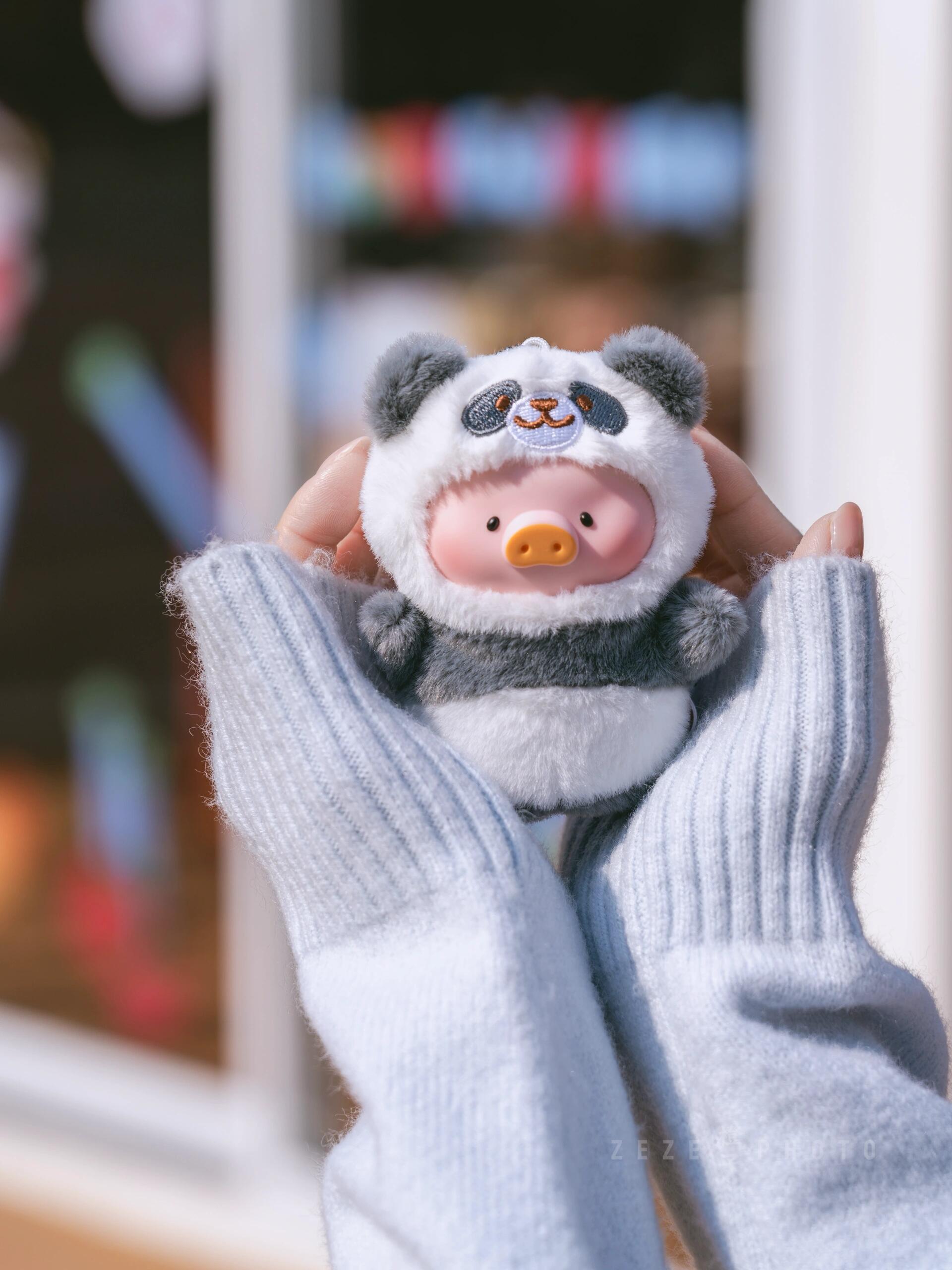 LULU THE PIGGY Animal Party Puppet Show Plush Series Blind Box