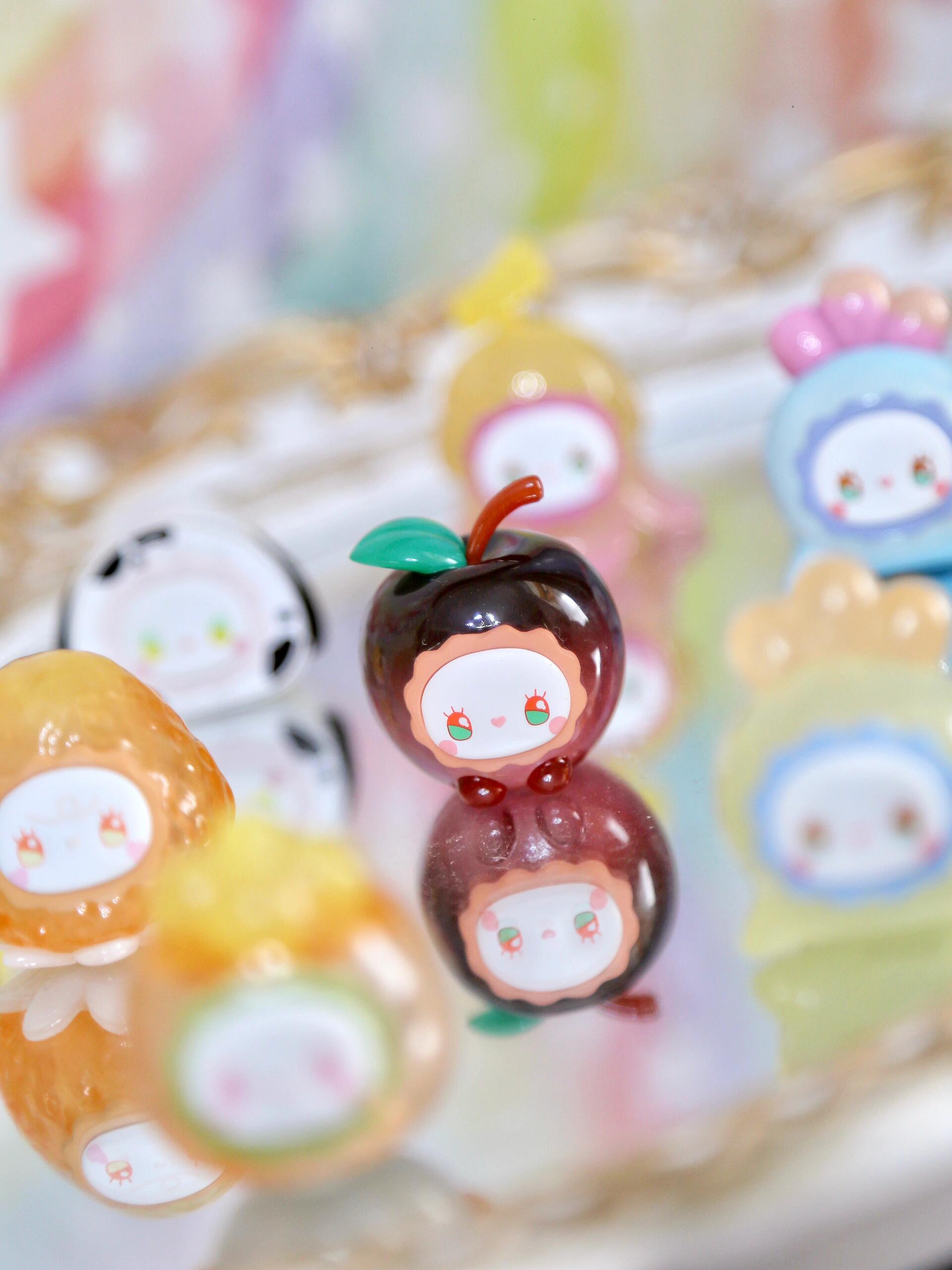 Emma Energy Candy Heart Beans Series Blind Box