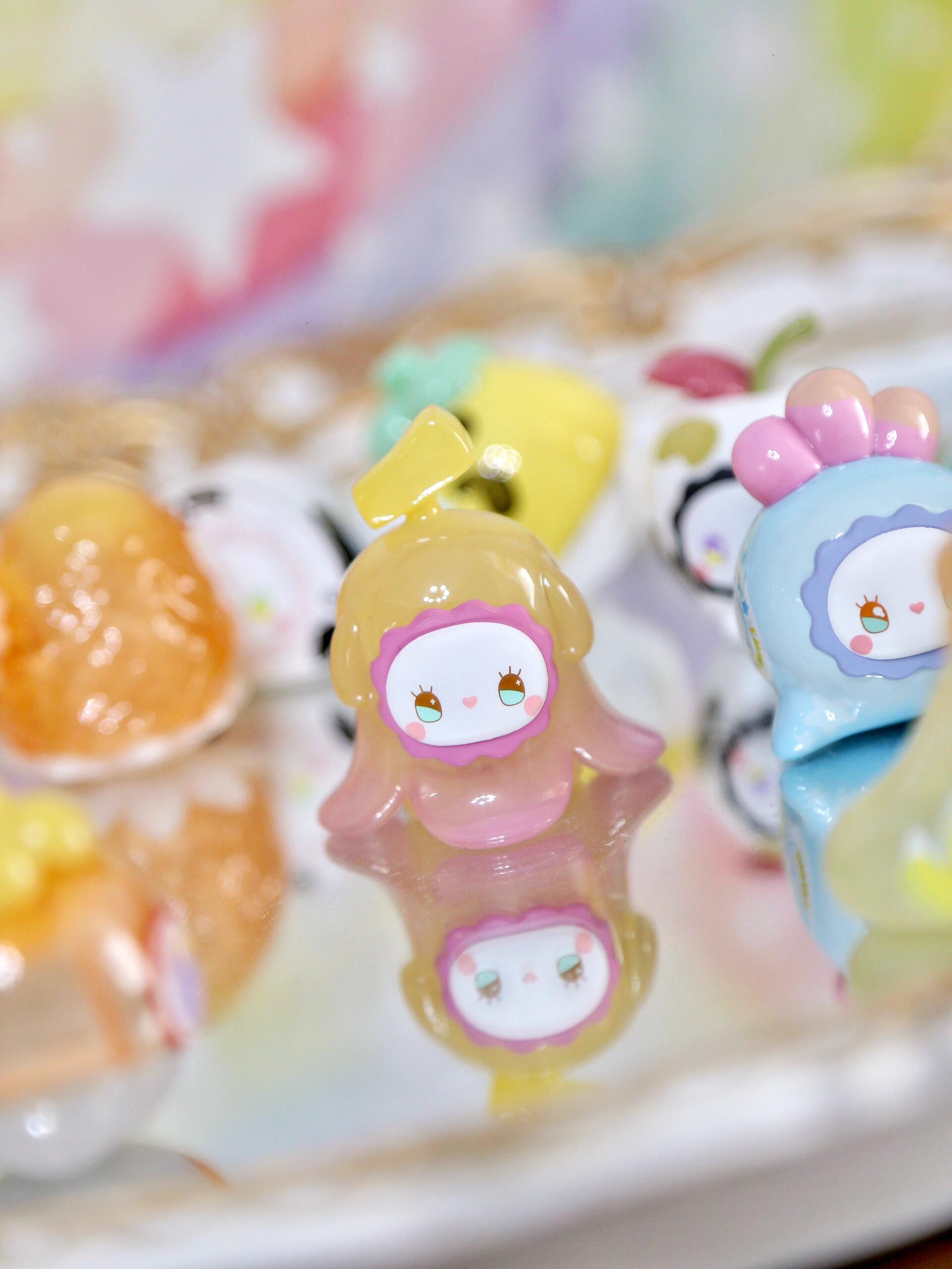 Emma Energy Candy Heart Beans Series Blind Box