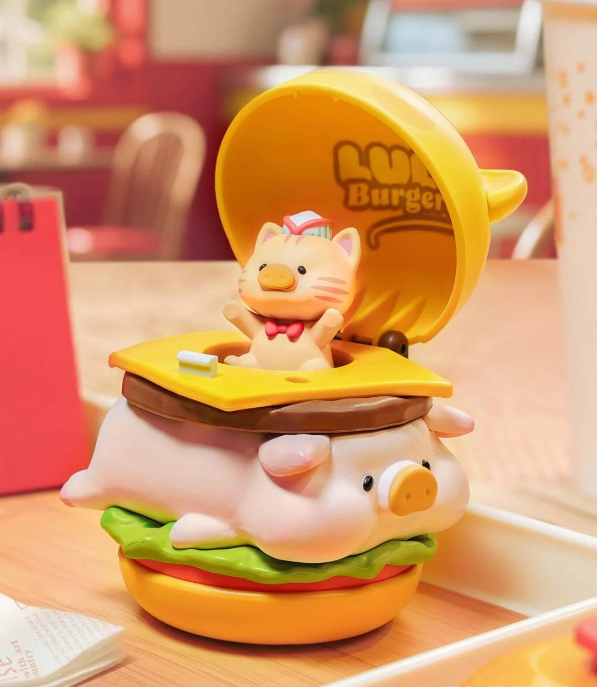 LuLu The Piggy-Express Delivery to Hamburg Series Blind Box