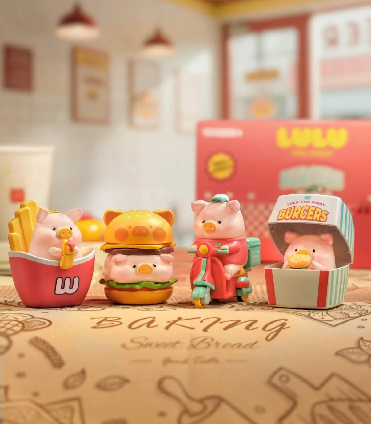 LuLu The Piggy-Express Delivery to Hamburg Series Blind Box